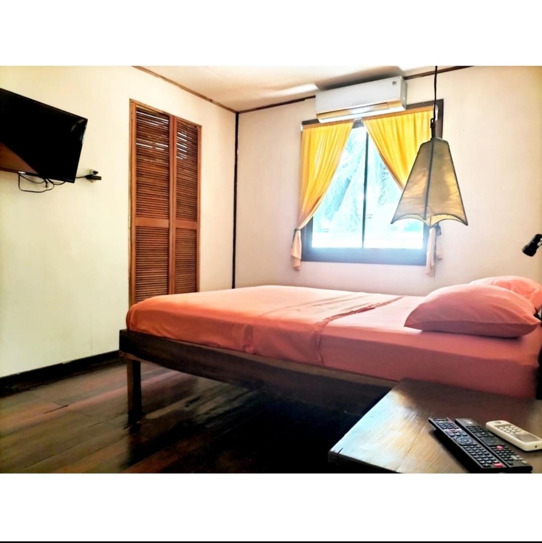 Cabinas Coconut Grove Apartment